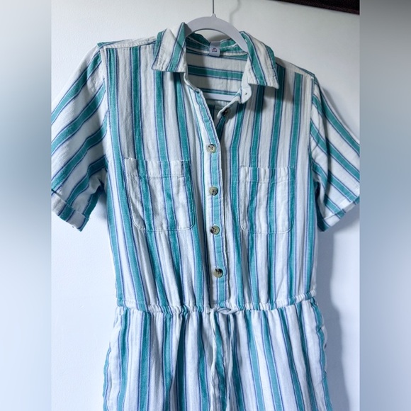 NWOT Old Navy Crinkle Gauze Button Down Romper - Picture 8 of 9